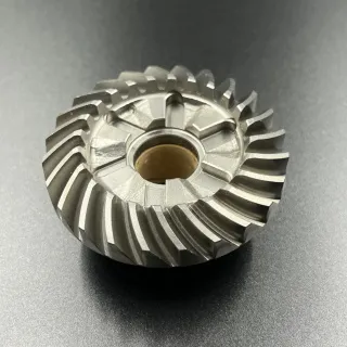 Шестерня переднего хода Yamaha 55 (697-45560-00) (Osaka) картинка