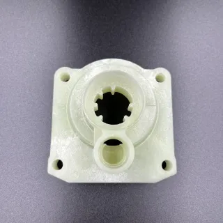 Корпус помпы охлаждения Yamaha 25-30 (WUHU) картинка