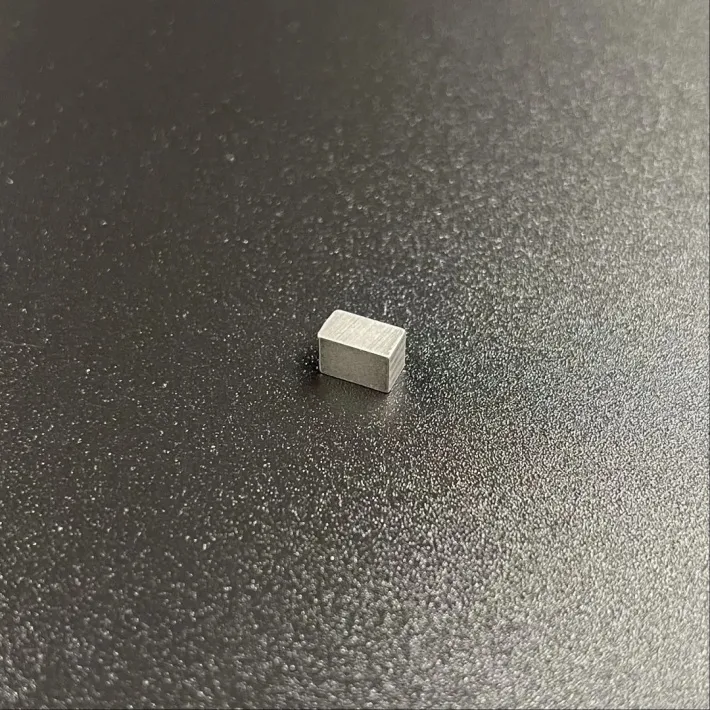 90282-04M00 — 1