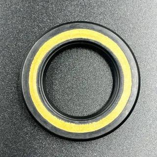 Сальник Yamaha (93101-23070) (23x37x6) (WUHU) картинка