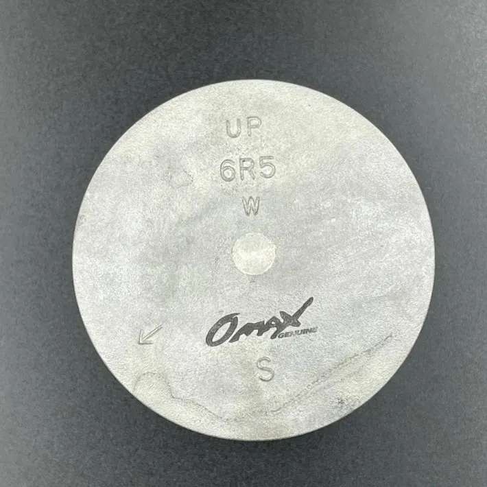 64D-11631-00 — 4