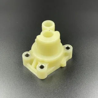 Корпус помпы охлаждения Yamaha E5D-E8D (Osaka) картинка