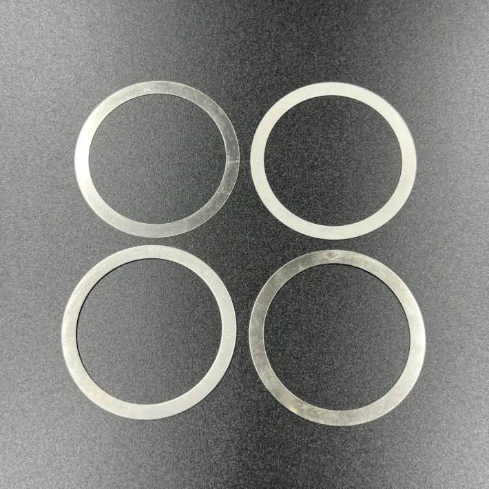 805627A1 — 1
