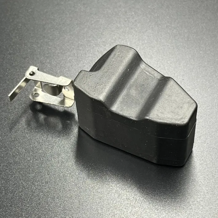 810929004 — 3
