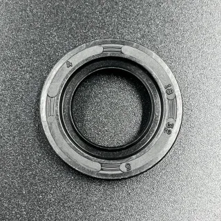 Сальник Yamaha (93106-18M01) (18x32x5) (PREMARINE) картинка