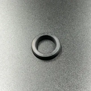 Уплотнение штока гидроподъемника Yamaha 115-250, F95-275 (64E-4384J-00) (WUHU) картинка