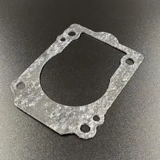 Прокладка под пластину помпы охлаждения Suzuki DF150-250, DF150-200(A) (Omax) картинка