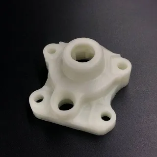Корпус помпы охлаждения Yamaha 60-70 (Yamaha) картинка