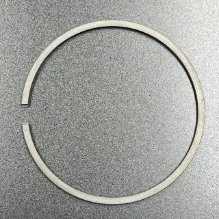 Поршневое кольцо нижнее Tohatsu 60-70 (STD) 74 mm (Tohatsu) картинка