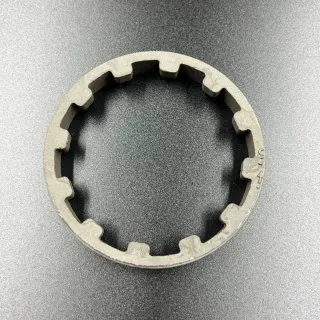 Гайка редуктора корончатая Yamaha 40-55 (Omax) картинка