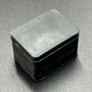 Демпфер опорный резиновый Tohatsu 8-9.8 (Нижний боковой) (YUELANG) картинка