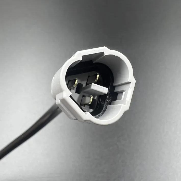 8ES-85885-01 — 2