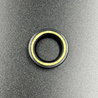 Сальник Yamaha (93101-20001; 93101-20048) (20x30x6) (Omax) картинка