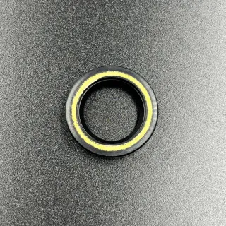 Сальник Yamaha (93101-20001; 93101-20048) (20x30x6) (Omax) картинка