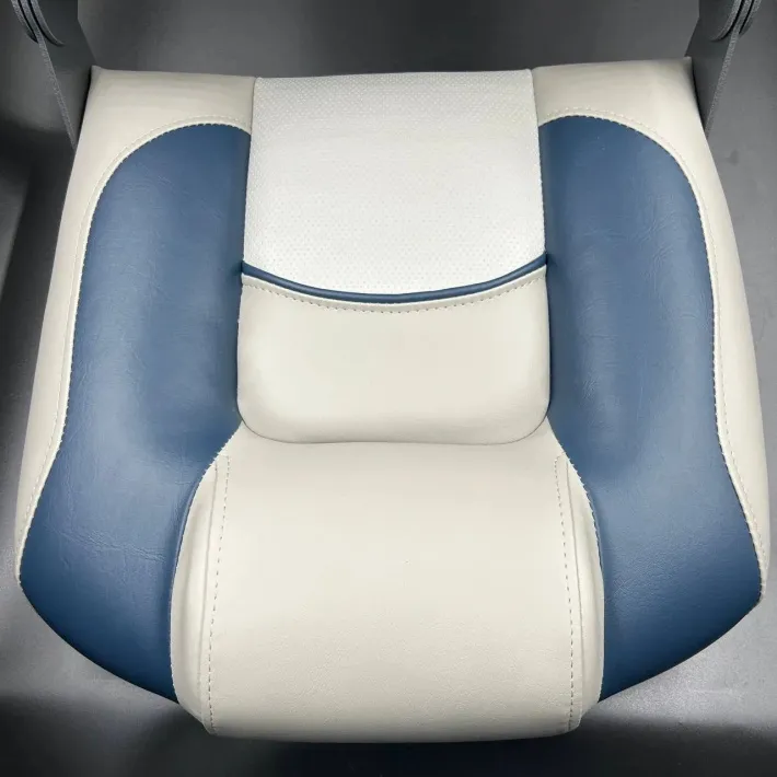 Seat04 — 4