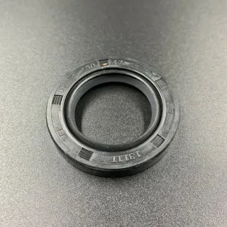 Сальник Yamaha (93102-30M05) (30x47x7) (Osaka) картинка
