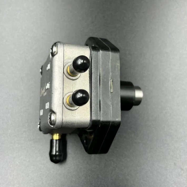 881862T07 — 3