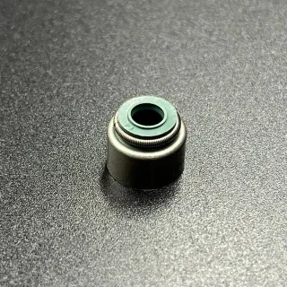 Колпачок маслосъемный Suzuki DF9.9-300, DF4-350(A) (Впуск/Выпуск) (KACAWA) картинка