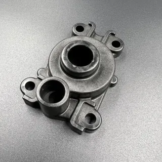 Корпус помпы охлаждения Yamaha 40-50, F40-60 (RT) картинка