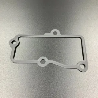 Прокладка основания двигателя Suzuki DF90-140, DF100-140(A) (Suzuki) картинка