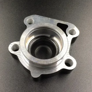 Основание помпы охлаждения Yamaha 60-90, F75-100 (6D8-WS443-00; 688-44341-01-94) (PREMARINE) картинка
