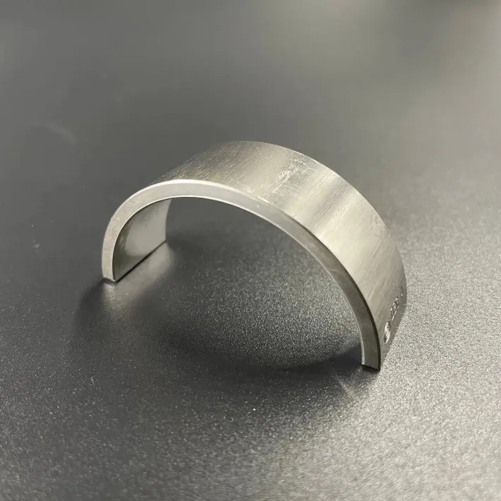 6D8-11417-10 — 1