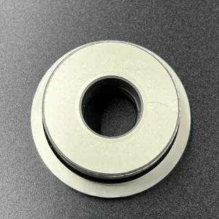 Гайка вспомогательного штока гидравлики Suzuki DF150-250, DF100-300(A) (PREMARINE) картинка