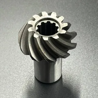 Шестерня вертикального вала (Пиньон) Suzuki DT20-30, DF25-30(A) (Kacawa) картинка
