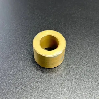 Втулка кожуха маховика алюминиевая SPACER (Quicksilver) картинка