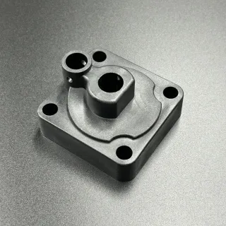 Корпус помпы охлаждения Yamaha 9.9-15, F6-15 (KACAWA) картинка