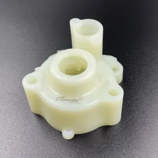Корпус помпы охлаждения Yamaha 60-90 (Omax) картинка