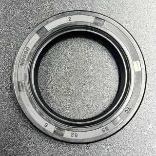 Сальник коленвала Yamaha 115-225 (93102-35M13; 93101-35018) (35x52x8) (Kacawa) картинка