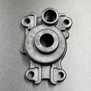 Корпус помпы охлаждения Yamaha 40-50, F40-60 (Omax) картинка