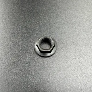 Гайка крепления пиньона Yamaha 20-30, F20-25 (YUELANG) картинка