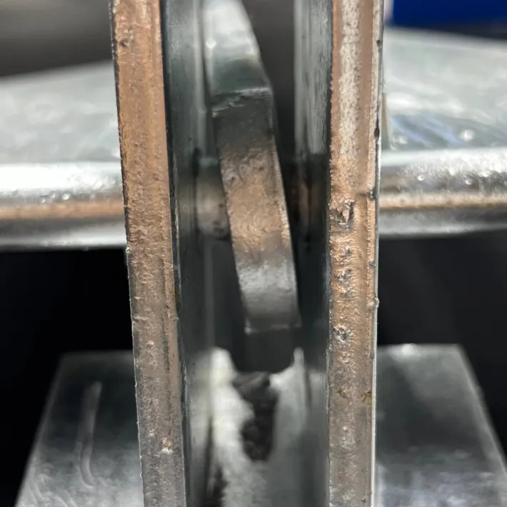 SM305120 — 4