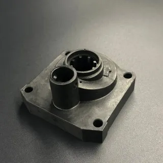 Корпус помпы охлаждения Yamaha 25-30, F20-25 (PREMARINE2) картинка