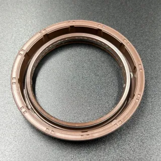 Сальник коленвала (верх) Suzuki DF70A-140A (09283-52006) (52x70x10) (Suzuki) картинка