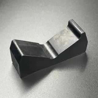 Демпфер (ограничитель хода) лыжи Polaris 550-900(5412794) (KINETIX) картинка