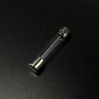 Предохранитель 20А FUSE-20 AMP @5 (Quicksilver) картинка