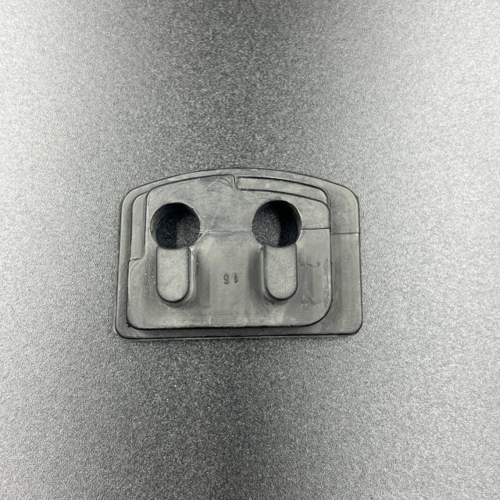 40105-ZW9-832 — 10