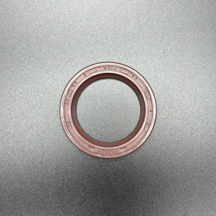 8M0033928 — 1