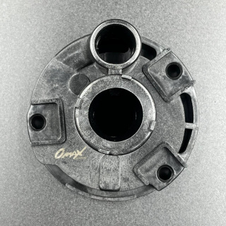 Корпус помпы охлаждения Yamaha 20-30 OLD (Omax) картинка