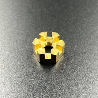 Гайка крепления гребного винта Yamaha 6-15, F6-20 (Yuelang) картинка