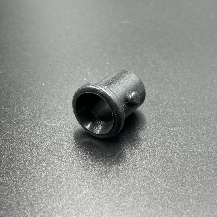 F8-04000013 — 1