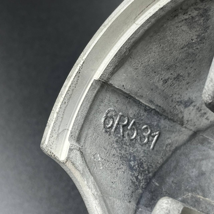64D-11631-00 — 3