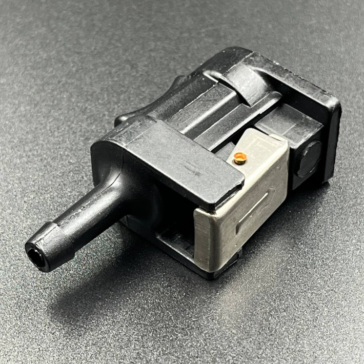 6E5-24305-00 — 2