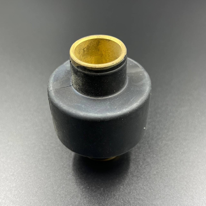 5 Втулка гребного винта резиновая Suzuki DT40-DT65, DF40-DF50, DF40A-DF60A (Omax) 58120-95300-TW