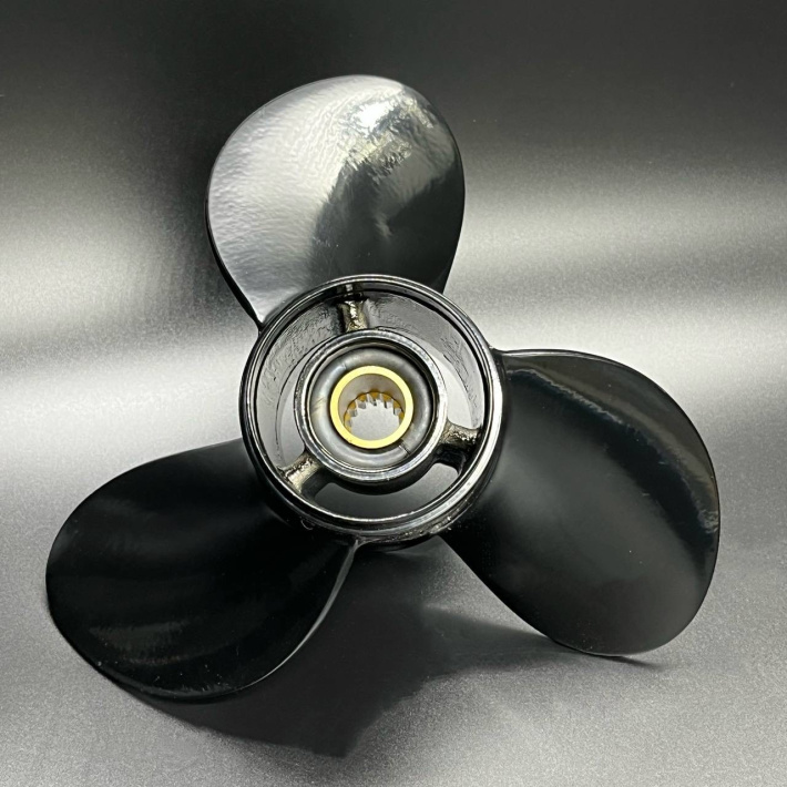 Гребной винт Johnson/Evinrude 20-35 (3x10-1/4x13) (Polastorm) 2267-3103-13