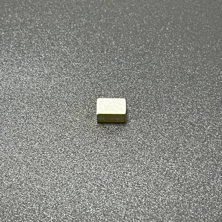 90282-04M00 — 1