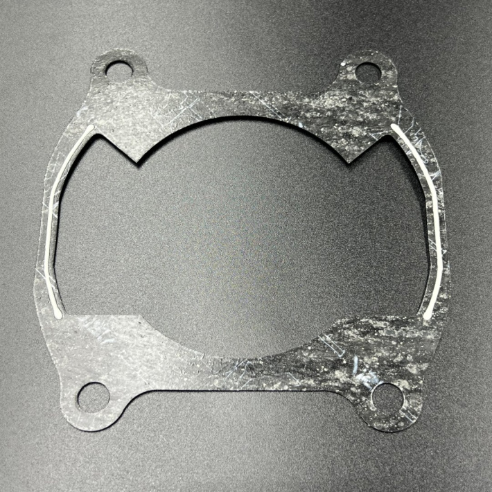 8R4-11351-04 — 1